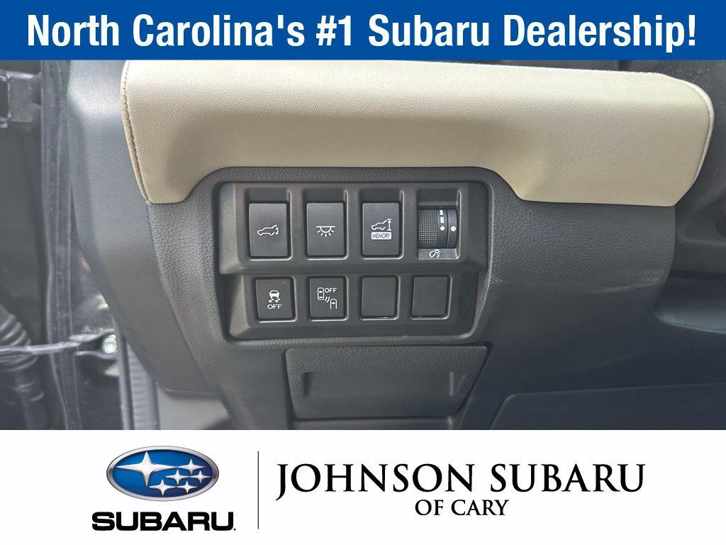 Used 2022 Subaru Ascent Limited AWD/4WD image 15