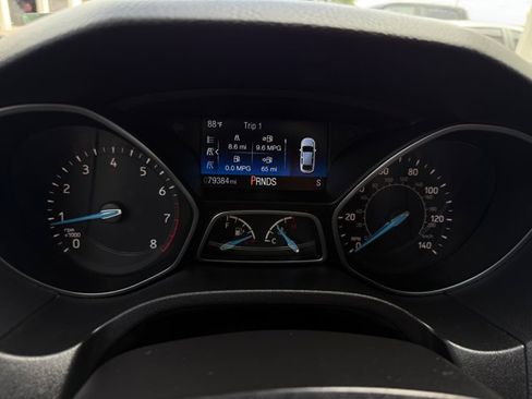 Used 2018 Ford Focus SEL FWD image 18