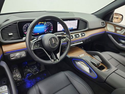 Certified 2026 Mercedes-Benz GLE 350 4MATIC image 9