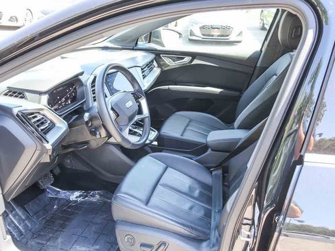 Used 2023 Audi Q4 e-tron Premium Plus w/ Premium Plus image 19