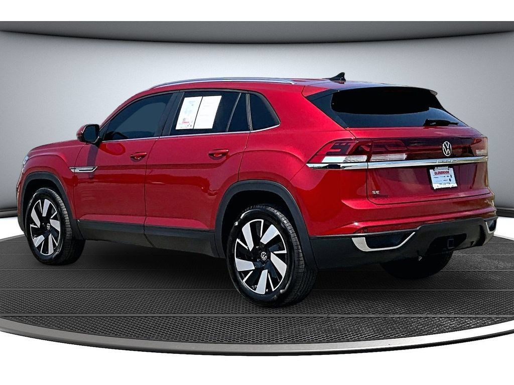 Used 2024 Volkswagen Atlas Cross Sport SE FWD image 19