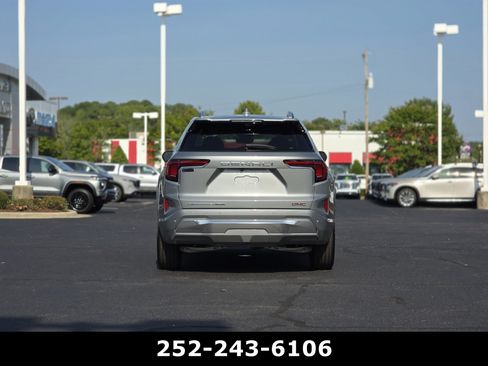 Used 2026 GMC Terrain Denali AWD/4WD image 6