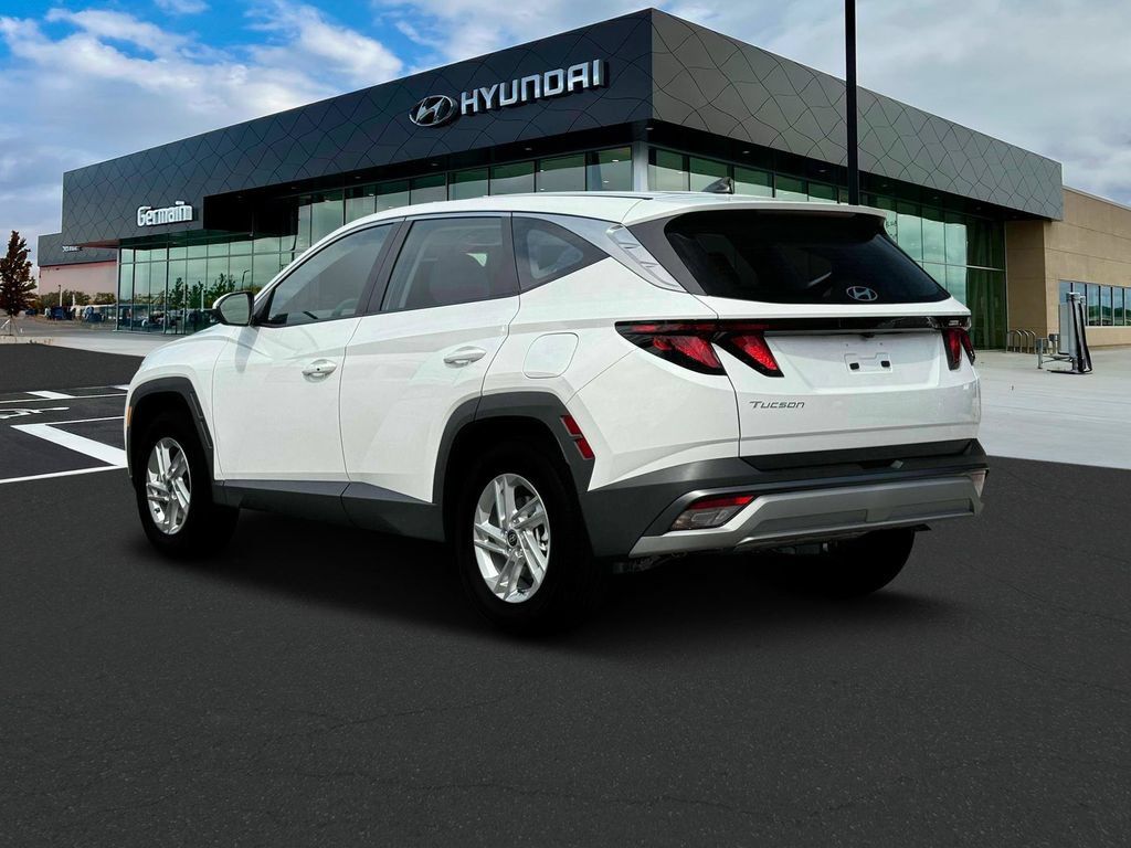 New 2025 Hyundai Tucson SE FWD image 5
