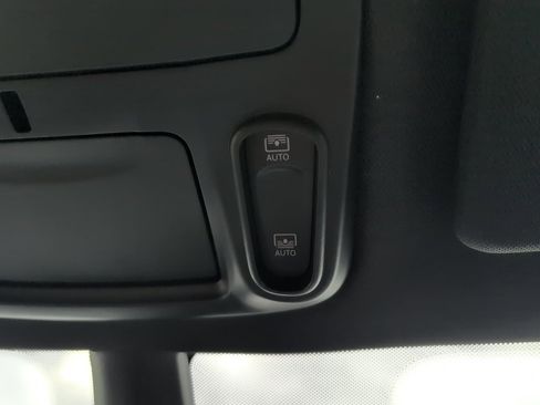 New 2026 Chrysler Pacifica Limited image 83