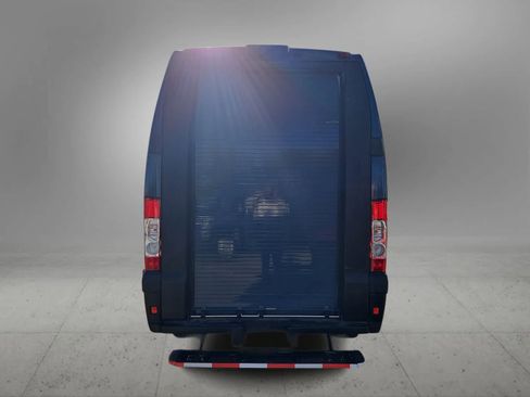 Used 2024 RAM ProMaster 3500 image 8