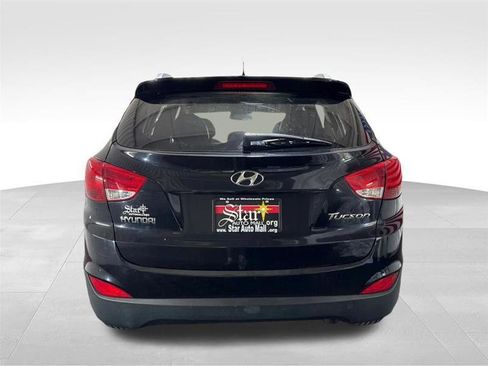 Used 2011 Hyundai Tucson GLS FWD image 6