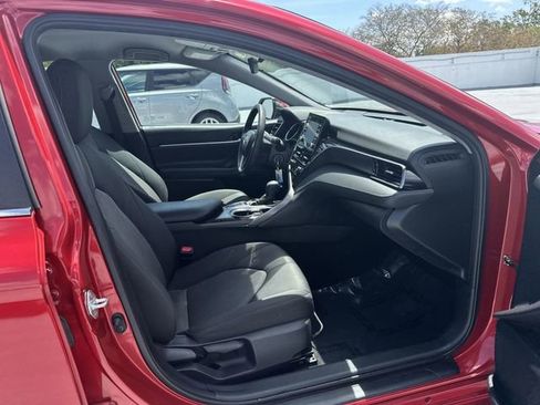 Used 2024 Toyota Camry LE image 29