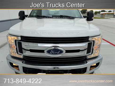 Used 2019 Ford F250 XLT w/ XLT Value Package image 35