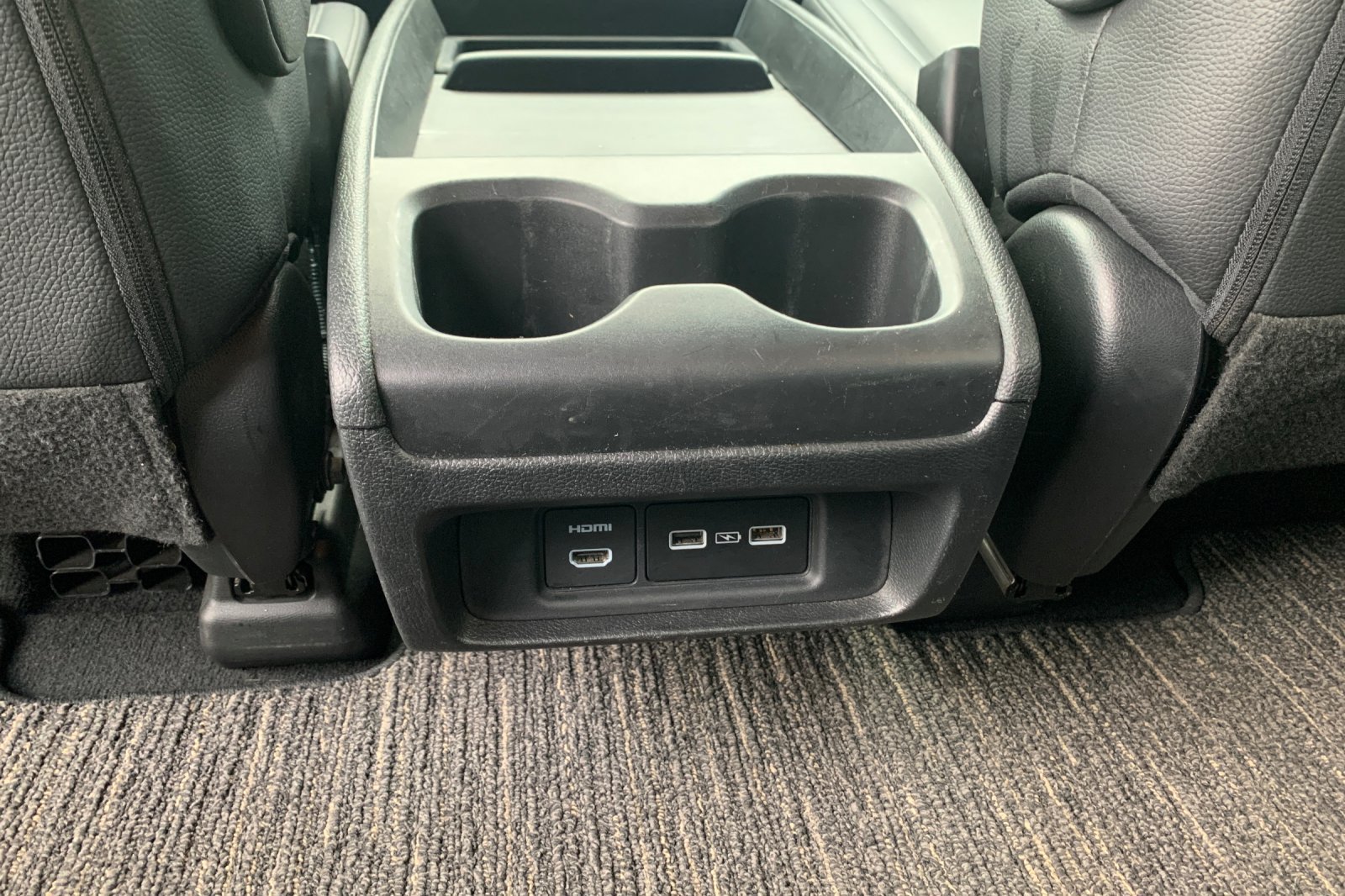 Certified 2024 Honda Odyssey Touring image 16