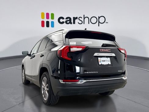 Used 2024 GMC Terrain SLT w/ Infotainment Package II AWD/4WD image 3