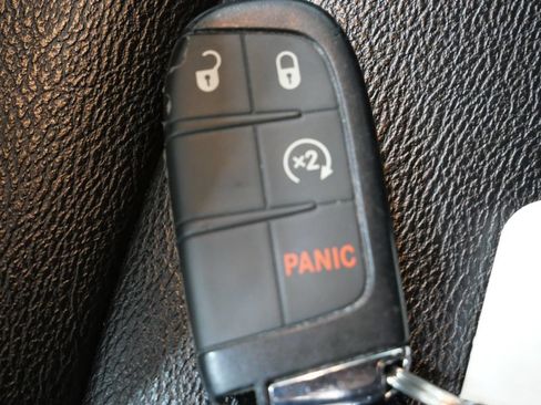 Used 2025 Jeep Compass Limited AWD/4WD image 27