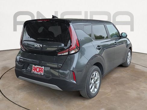 Certified 2025 Kia Soul LX FWD image 8