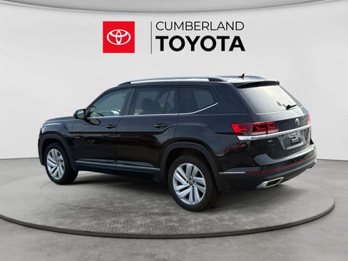 Used 2021 Volkswagen Atlas SEL AWD/4WD image 3