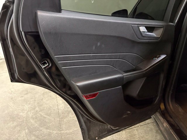 Used 2021 Ford Escape SE w/ Cold Weather Package FWD image 21