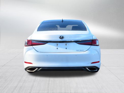 Used 2019 Lexus ES 350 w/ Premium Package image 6