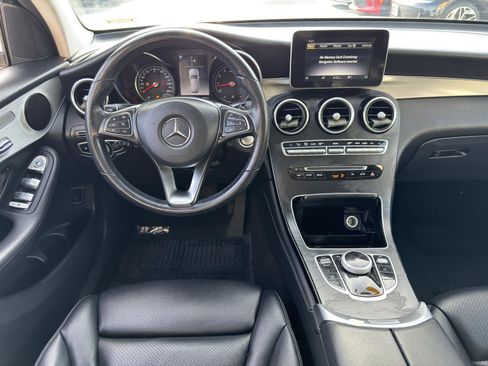 Used 2019 Mercedes-Benz GLC 300 image 28