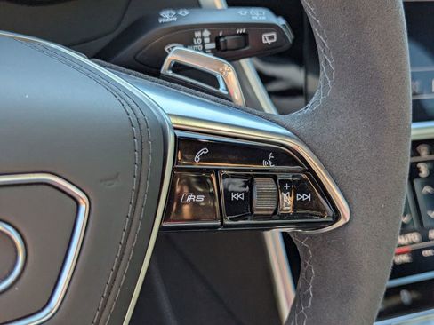 Used 2025 Audi RS 6 performance image 16