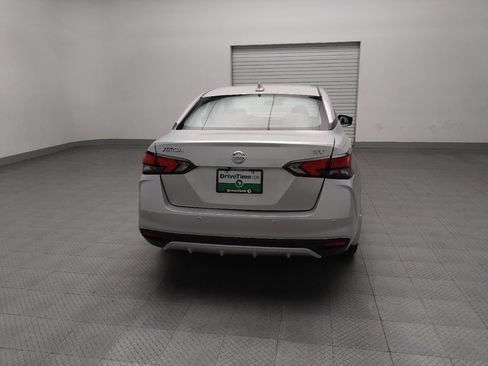 Used 2021 Nissan Versa SV FWD image 7