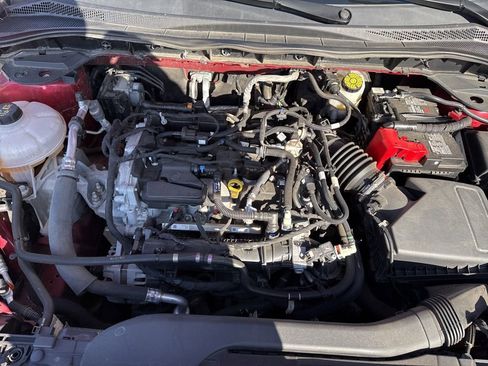 Used 2022 Ford Escape SE w/ Cold Weather Package image 28