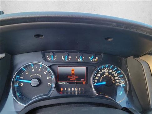 Used 2013 Ford F150 XLT w/ XLT Chrome Pkg AWD/4WD image 19