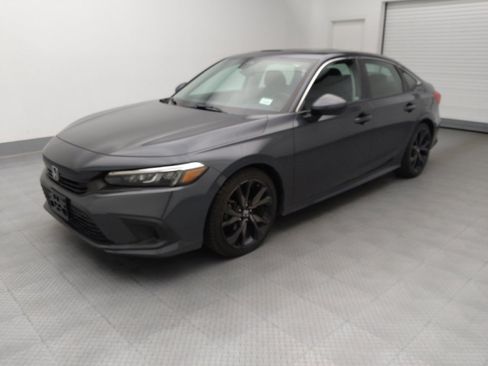 Used 2022 Honda Civic EX image 2