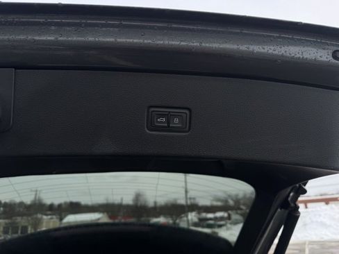 Used 2020 Audi Q8 Premium Plus w/ Premium Plus Package image 11