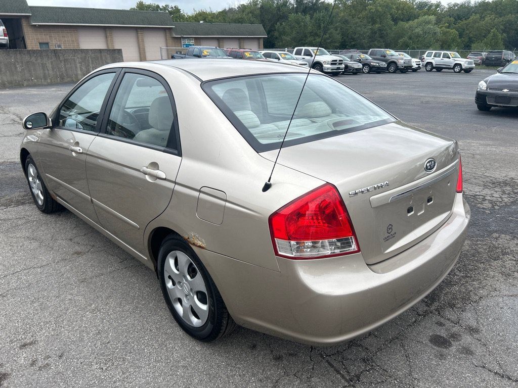 Used 2008 Kia Spectra EX FWD image 8