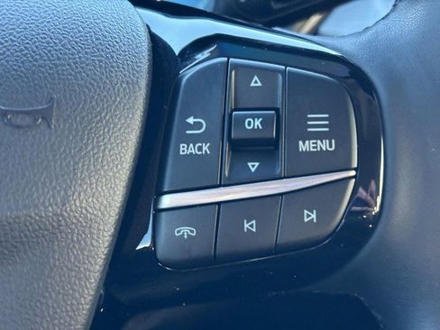 Used 2023 Ford Escape Platinum image 20