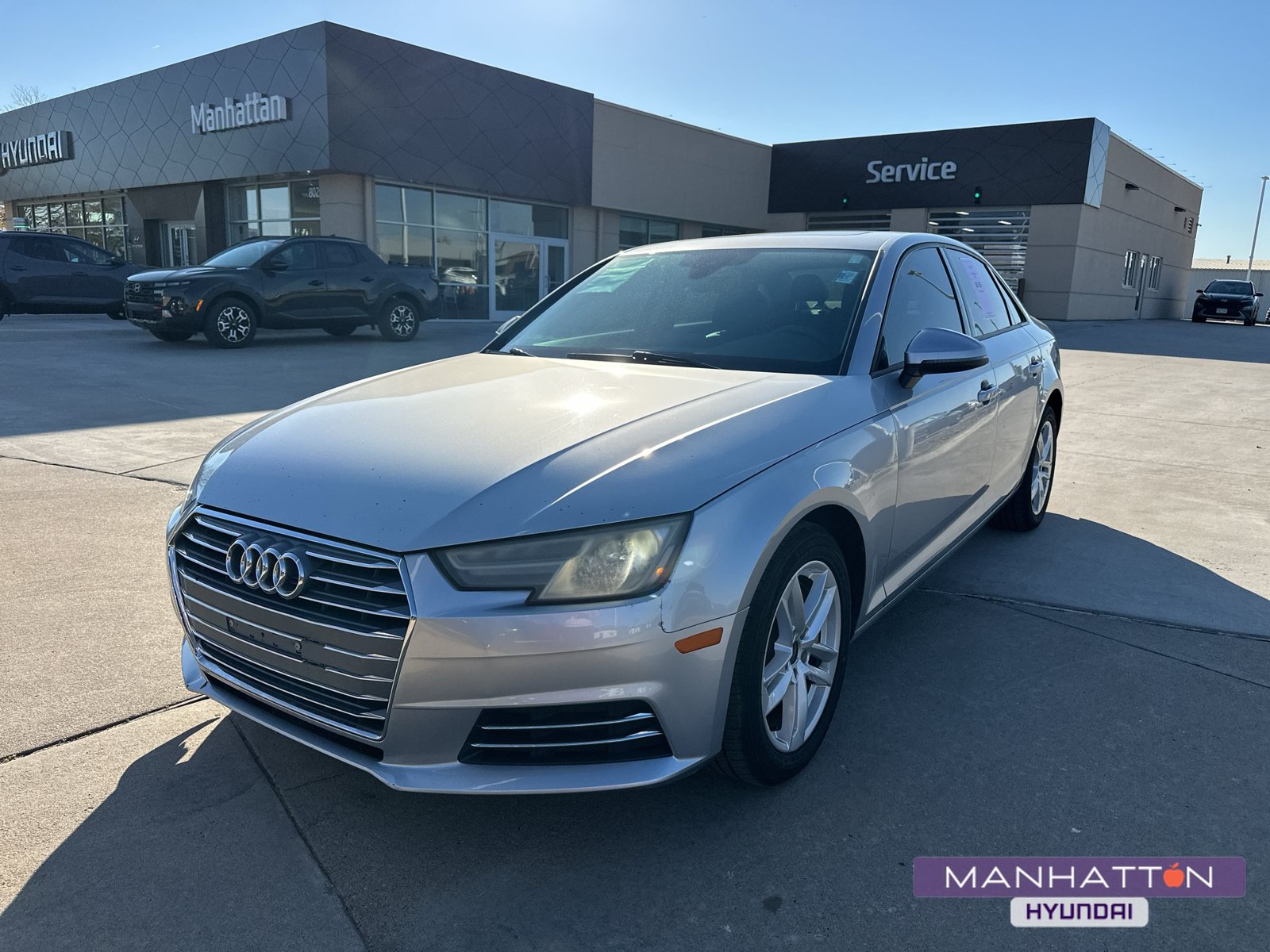 Used 2017 Audi A4 2.0T Premium FWD image 1