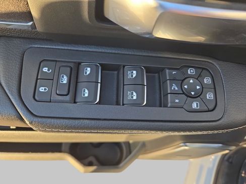 New 2025 RAM 2500 Laramie image 29