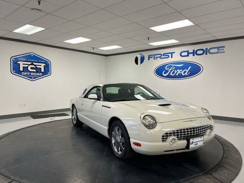 Used 2002 Ford Thunderbird RWD image 12
