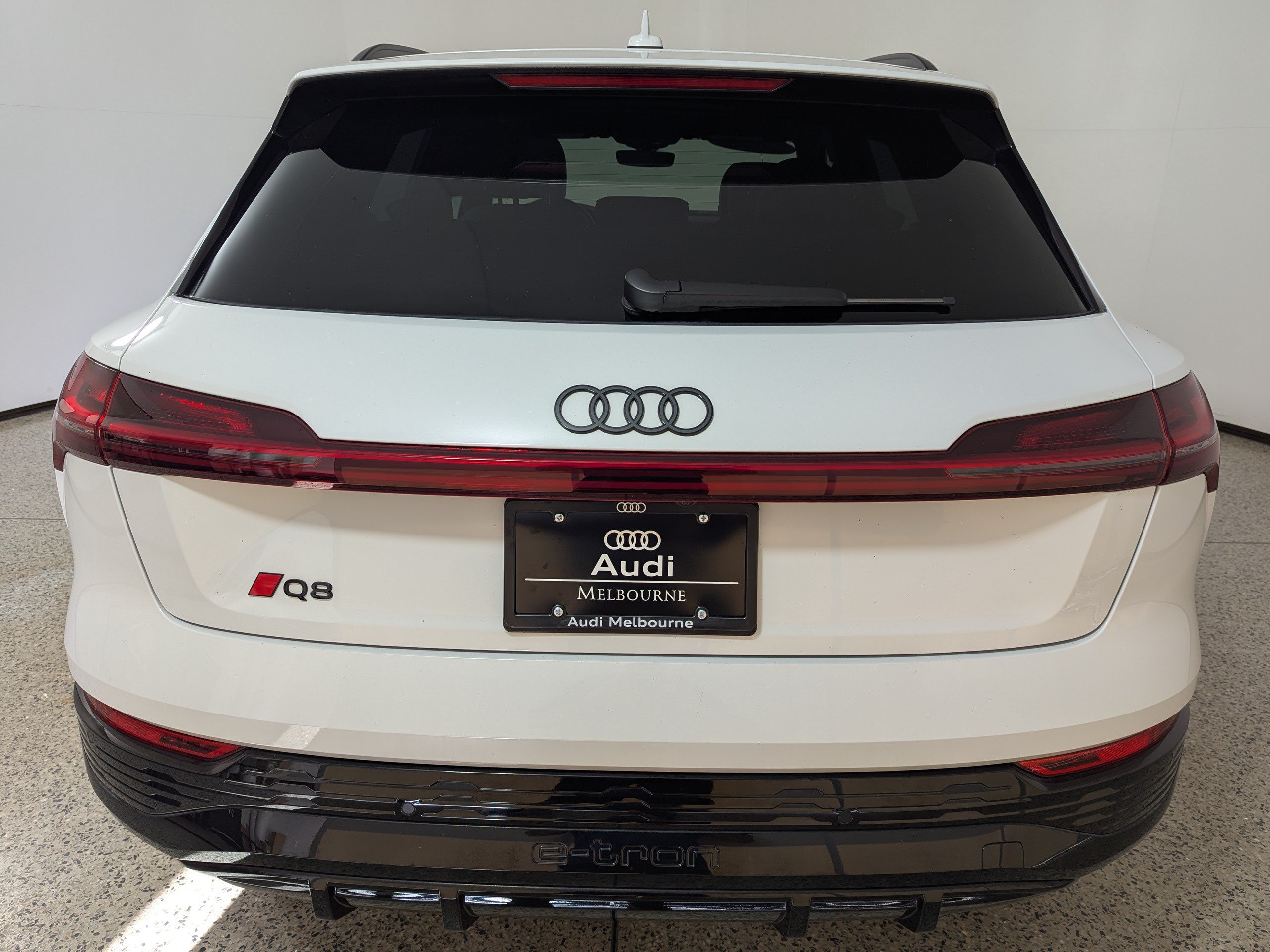 Certified 2024 Audi Q8 e-tron Premium Plus w/ Prestige Package AWD/4WD image 6