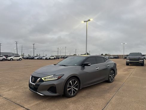 Used 2022 Nissan Maxima SV w/ Floor Mat Group image 9