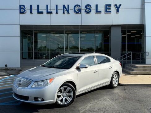 Used 2011 Buick LaCrosse CXL image 1