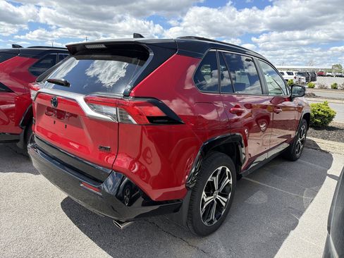 Used 2023 Toyota RAV4 XSE w/ Weather Package AWD/4WD image 7