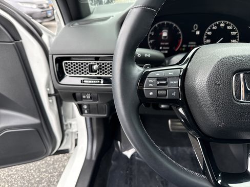 Certified 2024 Honda Civic Sport image 19