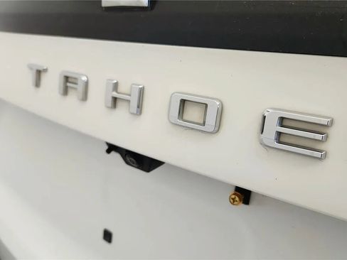 Used 2025 Chevrolet Tahoe LT AWD/4WD image 16