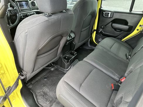 Used 2023 Jeep Wrangler Sport image 27