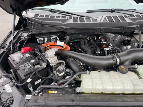 Used 2025 Ford F150 Lariat w/ Equipment Group 502A High image 45