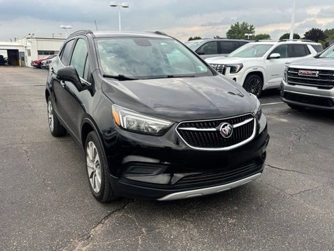 Used 2020 Buick Encore Preferred AWD/4WD image 3
