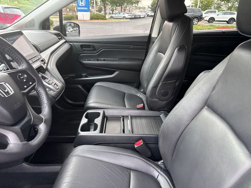 Used 2023 Honda Odyssey EX-L image 10