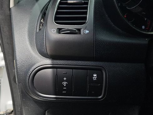 Used 2018 Kia Forte LX FWD image 22