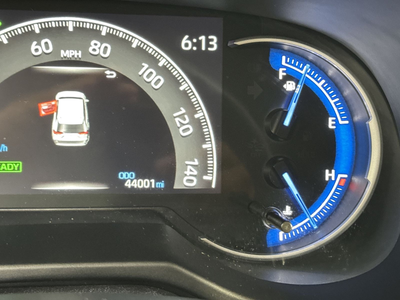 Used 2024 Toyota RAV4 LE AWD/4WD image 29