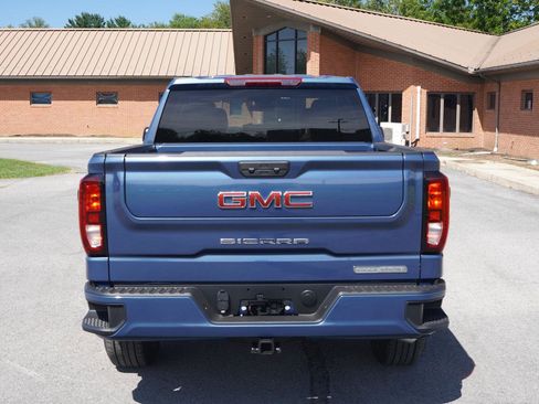 New 2026 GMC Sierra 1500 Elevation image 4