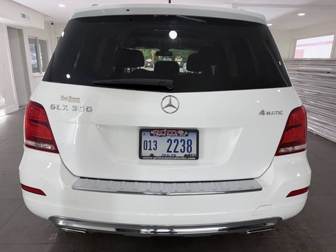 Used 2015 Mercedes-Benz GLK 350 4MATIC image 8