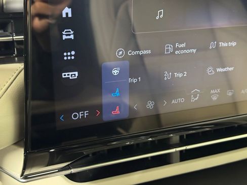 New 2026 Lincoln Nautilus Premier w/ Equipment Group 102A image 39