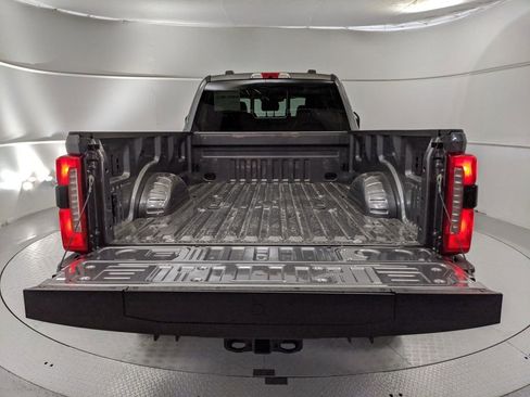 New 2025 Ford F350 Lariat w/ Lariat Ultimate Package image 24