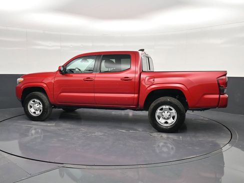 Used 2022 Toyota Tacoma SR w/ SR Convenience Package RWD image 8