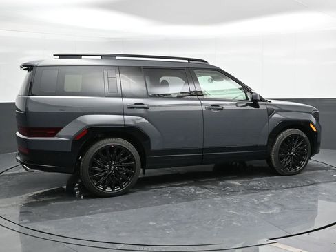 Used 2025 Hyundai Santa Fe Calligraphy image 3