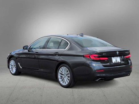 Used 2021 BMW 530e xDrive w/ Premium Package AWD/4WD image 6